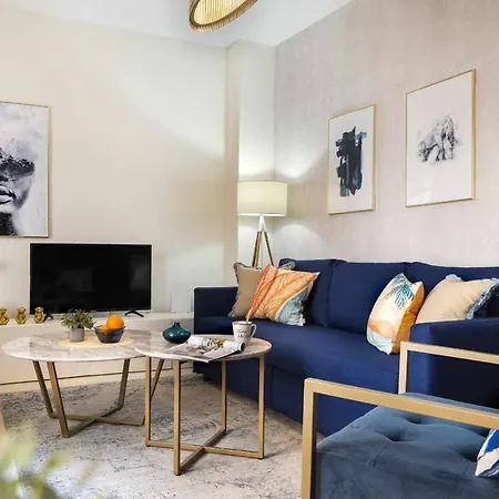 Unika Homes & *