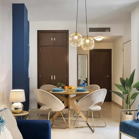 Unika Homes & Apartament *
